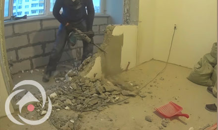 демонтаж перегородки між лоджією та кімнатою